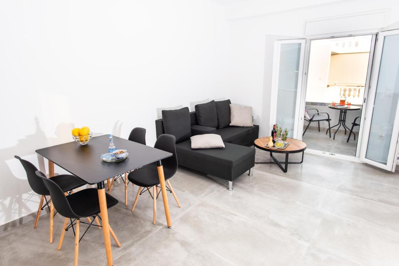 Raeti Apartments Tympaki Exterior photo